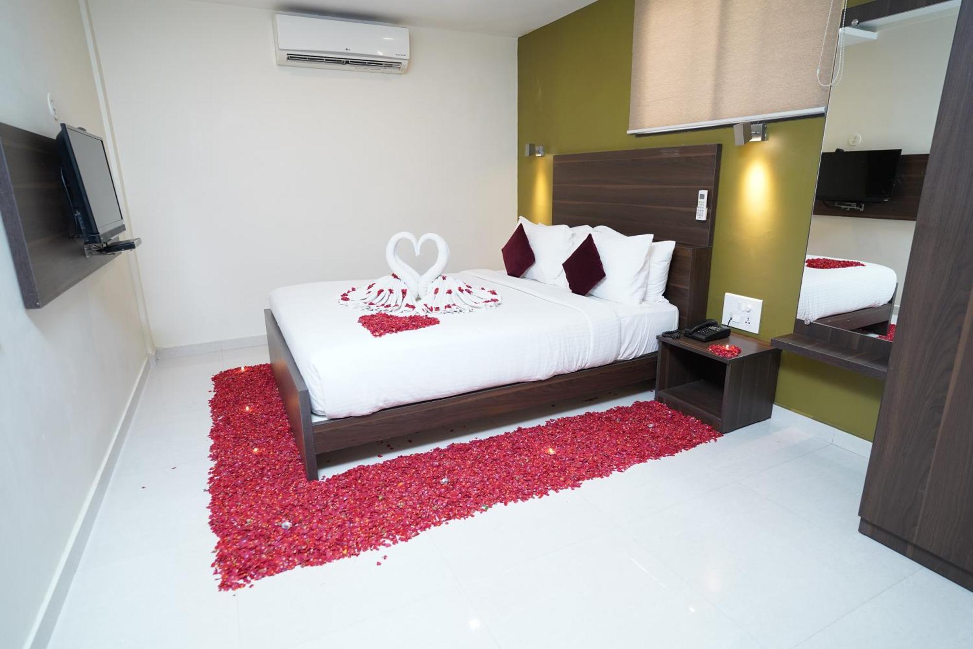 Hotel Metropolis ฮูบลิ ภายนอก รูปภาพ