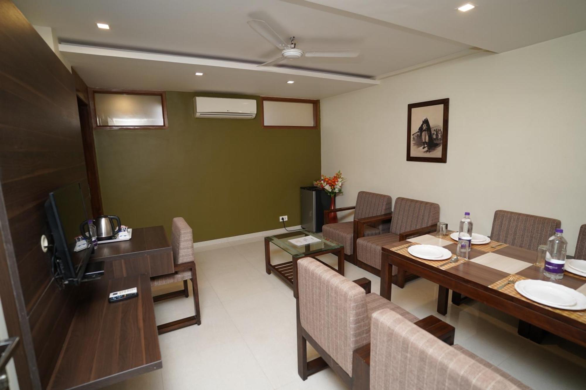 Hotel Metropolis ฮูบลิ ภายนอก รูปภาพ